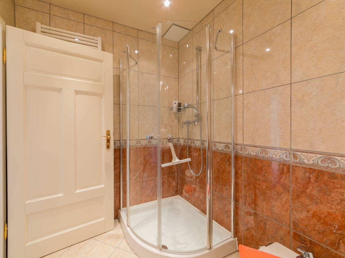 Apartment Strandpromenade - 1. Reihe am Meer inkl. Strandkorb, Binz