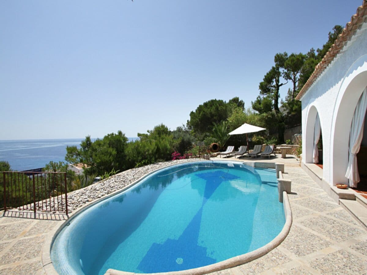 Villa Font de sa Cala Buitenaudio-opname 1