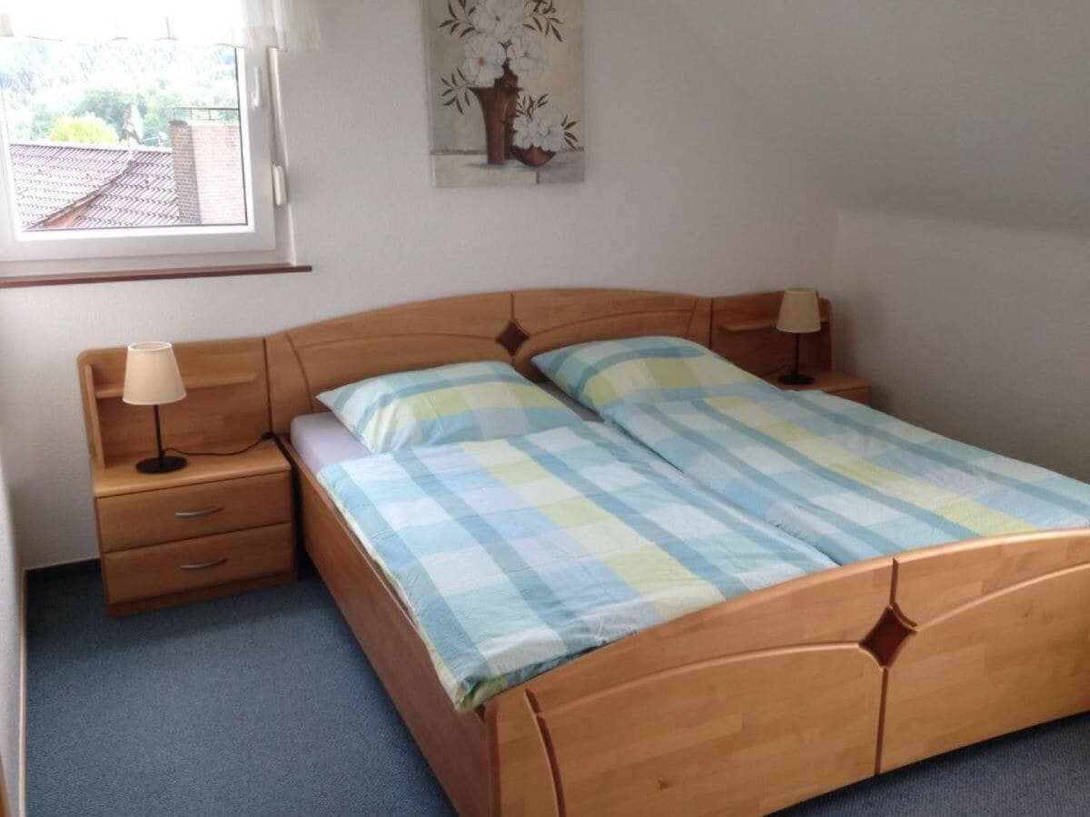 Schlafzimmer1