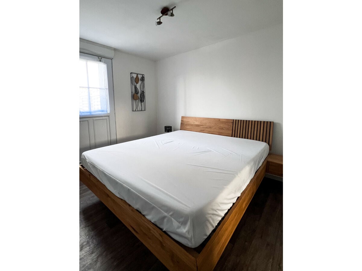 Schlafzimmer Unten