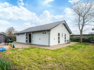 Holiday house Høll  1