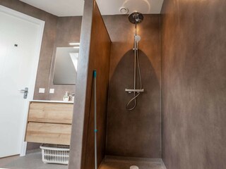 Apartment Buren Ausstattung 12