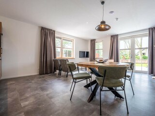 Apartment Buren Ausstattung 10