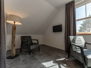 Apartment Buren Ausstattung 11