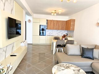 Apartment Vlora Features 14