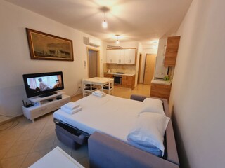 Apartment Vlora Features 14