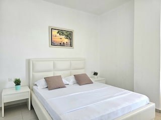 Apartment Saranda  2