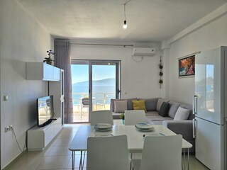 Apartment Saranda  11