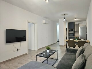 Apartment Saranda  2