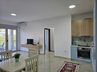 Apartment Saranda  7