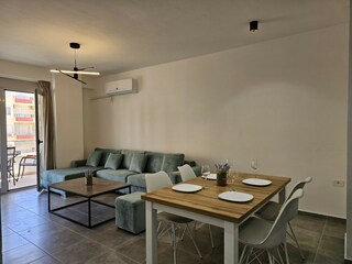 Apartment Saranda  9