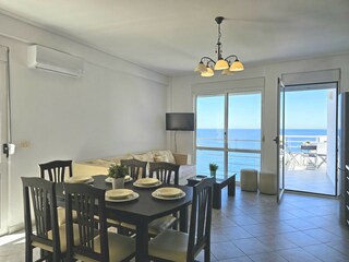 Apartment Saranda  22