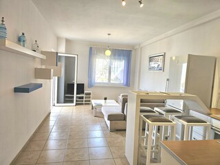 Apartment Saranda Features 28