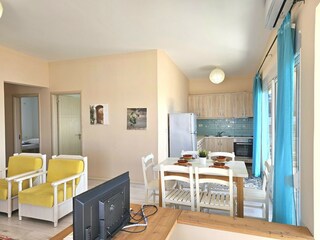 Apartment Saranda  12