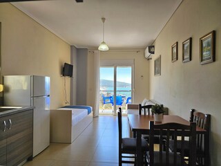 Apartment Saranda  10