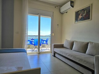 Apartment Saranda  12