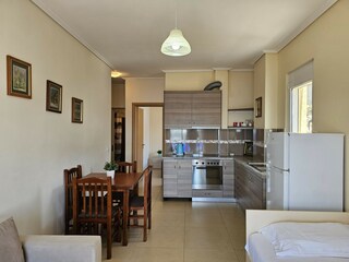 Apartment Saranda  13