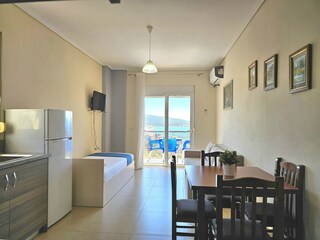 Apartment Saranda Features 32