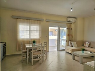 Apartment Saranda  17