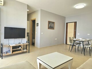 Apartment Saranda  13