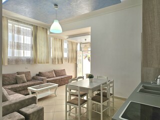 Apartment Saranda  16