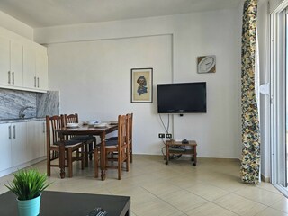 Apartment Saranda Features 25