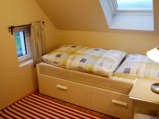 Ferienwohnung Strom Schlafzimmer 8