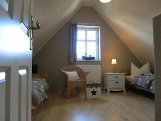 Doppelschlafzimmer im Spitzboden