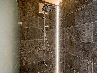 Alpenchalets_Oberlaiming_Salvenberg_11_Itter_05_20