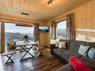 Beispiel_Wohnraum-Couch