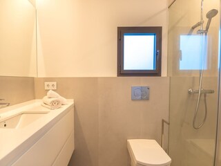 Holiday house S'Illot Features 17