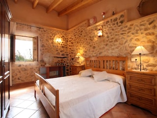 Cottage Búger Features 25