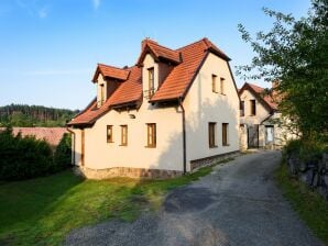 Villa in Bohemen met terras - Oslov - image1