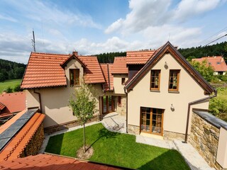 Villa Oslov Outdoor Recording 3