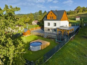 Villa in Böhmen mit Whirlpool - Jiretín pod Jedlovou - image1