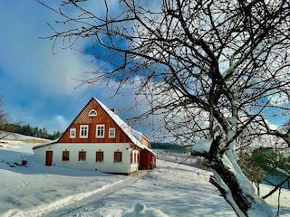 Villa Poniklá  18
