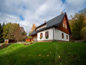 Villa in Vysoké nad Jizerou mit Sauna - Bozkov - image1