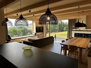 Villa Poniklá Características 25