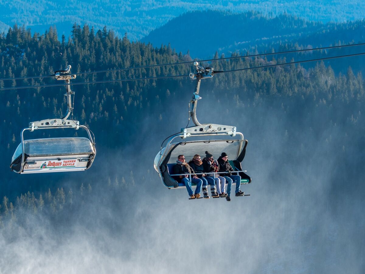 Sessellift auf den Feldberg im Schwarzwald