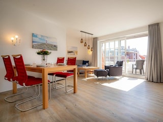 Wohnzimmer und Essbereich