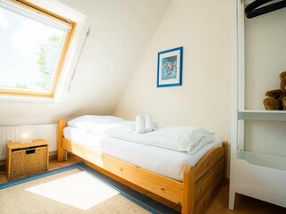 2. Schlafzimmer