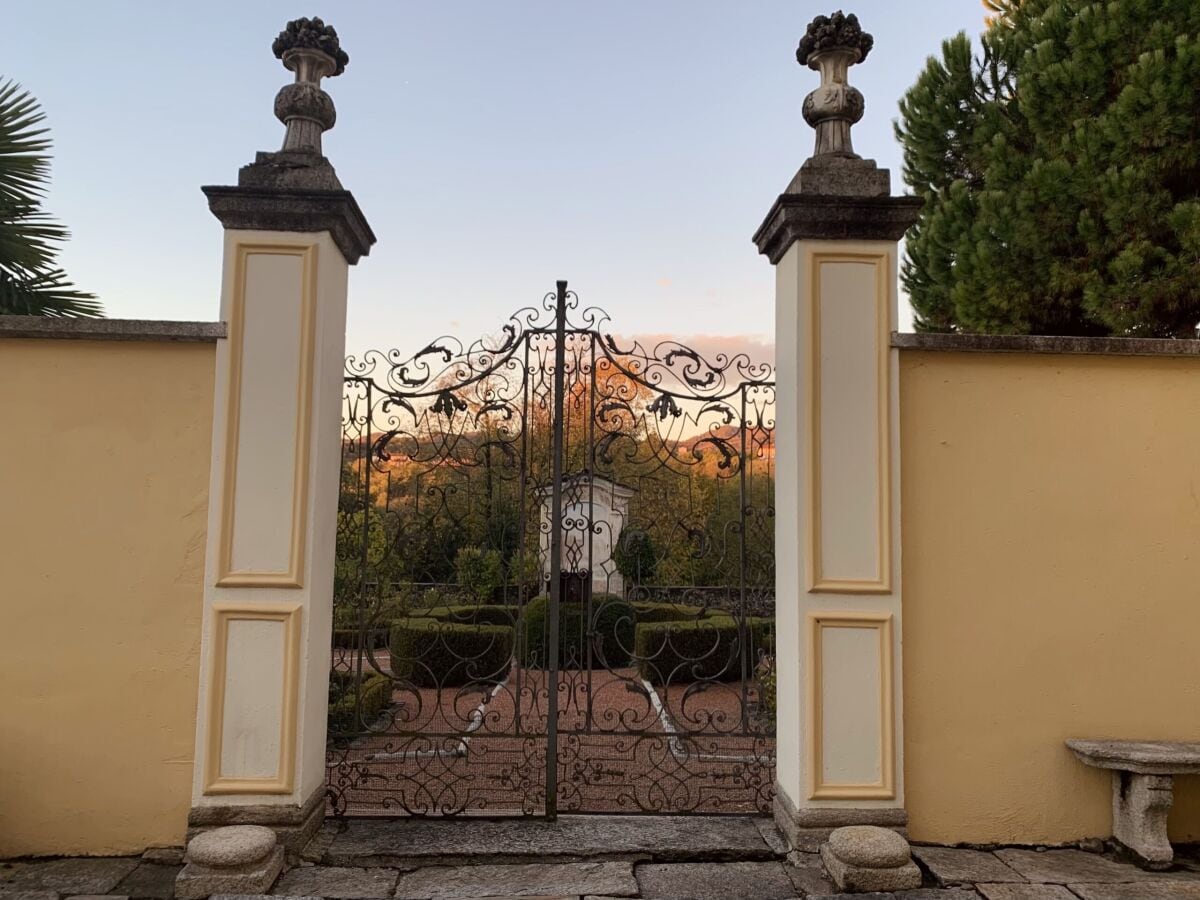 Tor zum italienischen Garten