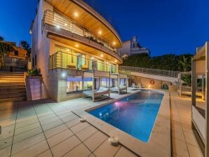 Luxe villa in Alcudia, Mallorca met privé zwembad en 200 meter van het strand - Alcudia - image1