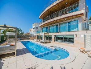 Luxuriöse Villa mit Whirlpool in Alcudia, Mallorca - Alcudia - image1