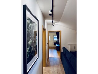 corridor to the bedroom 1