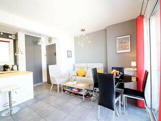 Apartment Roses  30