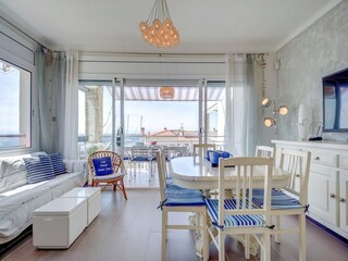 Appartement Roses Équipement 12