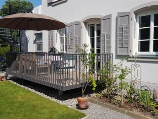 Terrasse im Sommer