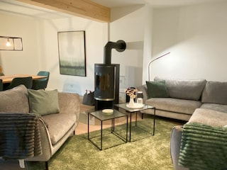 Kamin-/Ofen