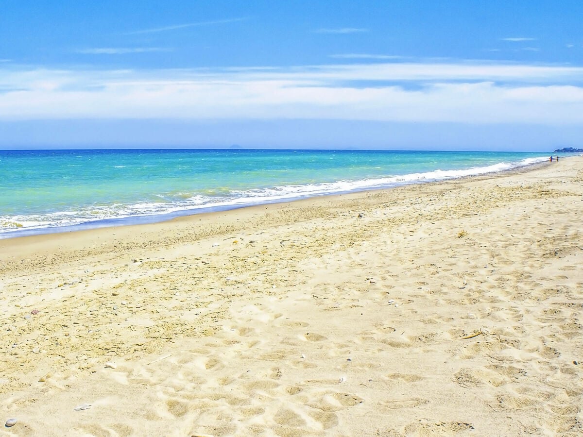 Der Strand ist nur 100 m entfernt